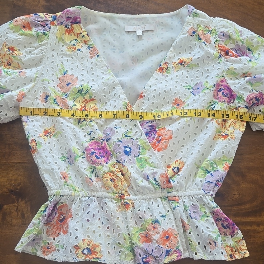 Wayf Floral Eyelet Puff Sleeve Peplum Top Size XS - Picture 6 of 11